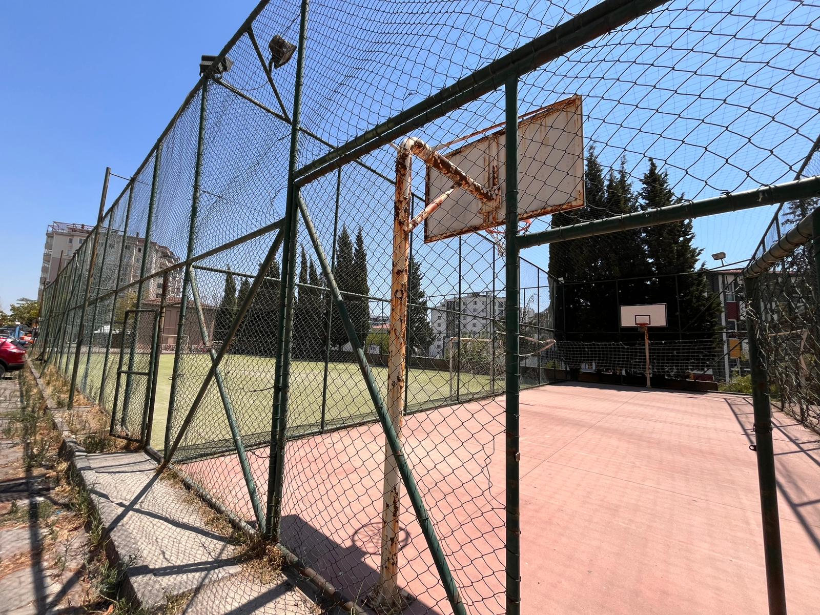 İstanbul Pendik Karabük Sitesinde Satılık 3+1 Daire