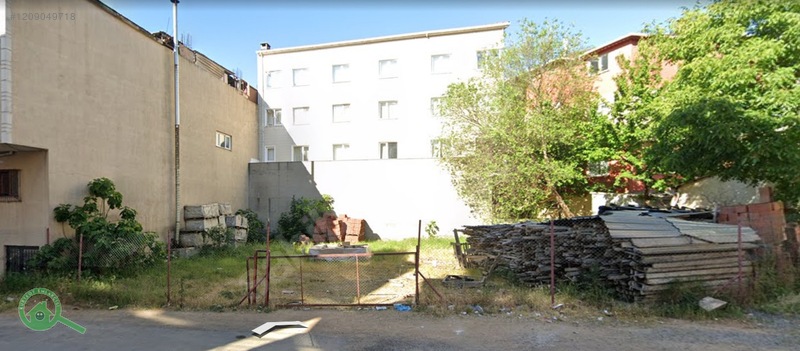 İstanbul Pendik Güllübağlarda Satılık 236 M2 Ticari Konut Arsası
