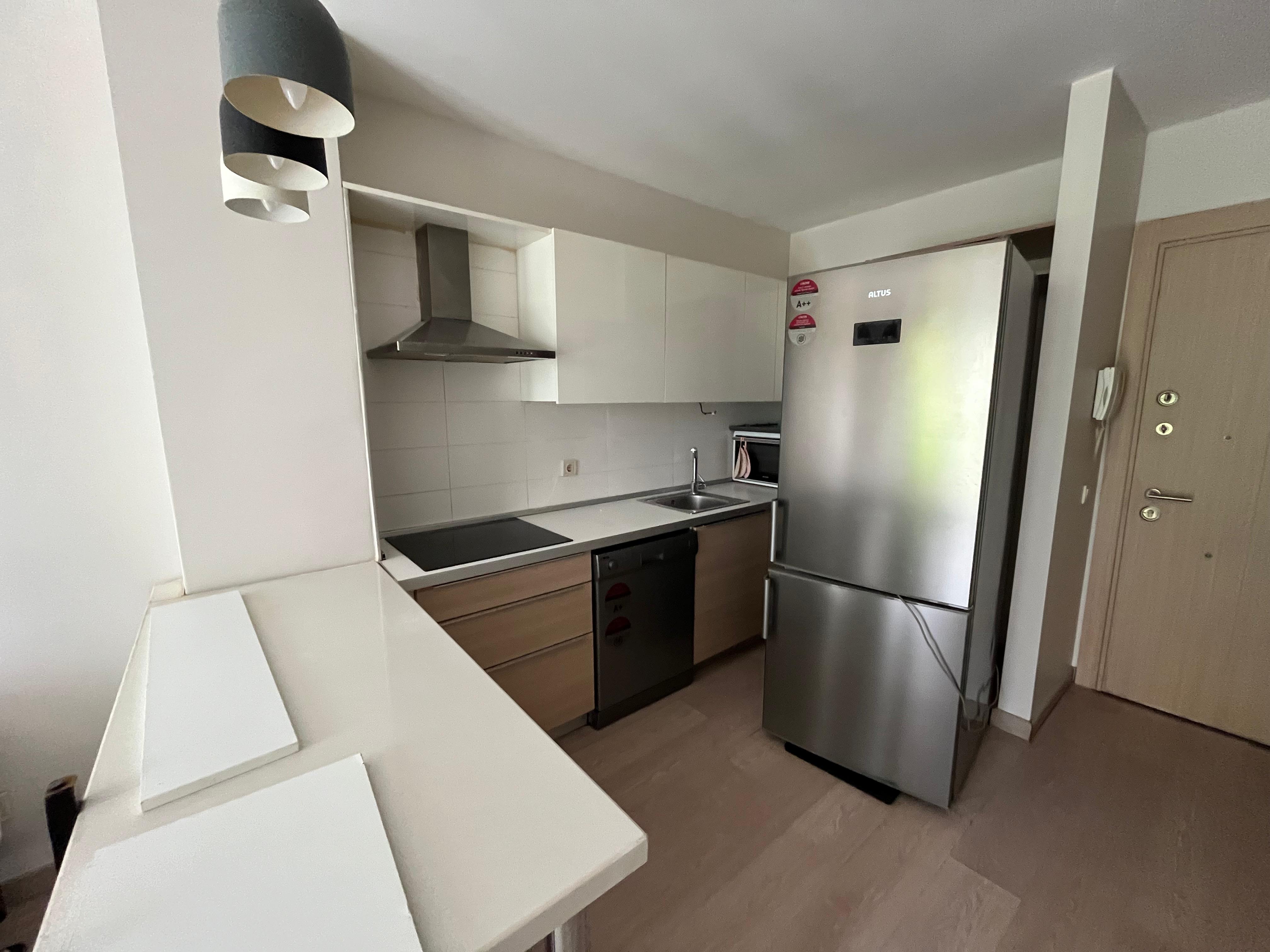 Yenişehir Kentplus Newport Kurtköy Kiralık Eşyalı 1+1 Bahçe Katı 