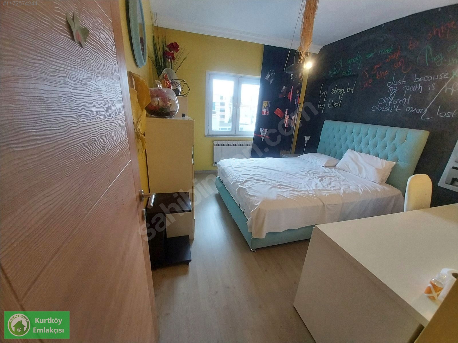 İçerenköy'de Bostancı Köprüsüne Yakın Eşyalı Kiralık 2+1 Daire