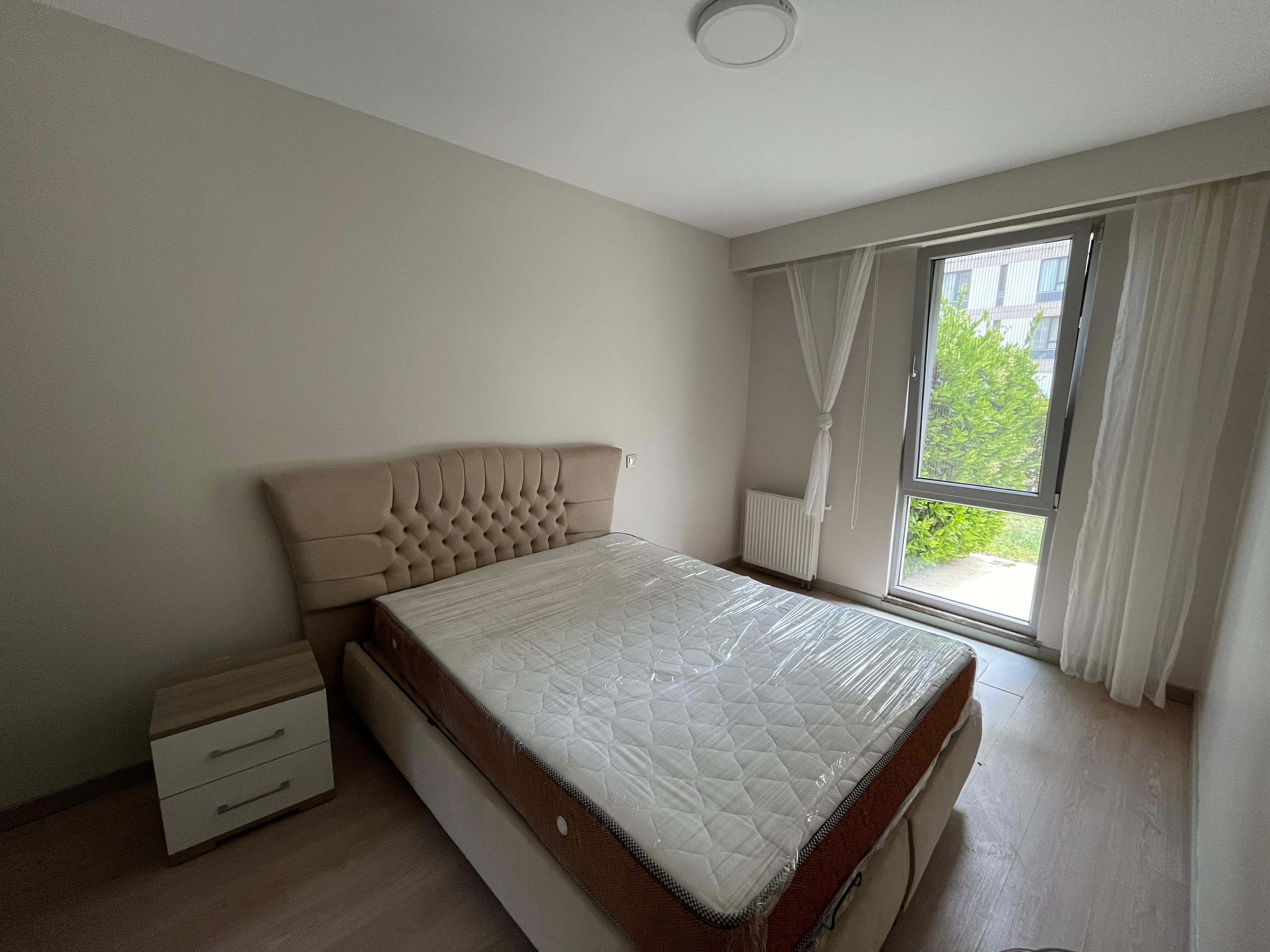 Yenişehir Kentplus Newport Kurtköy Kiralık Eşyalı 1+1 Bahçe Katı 