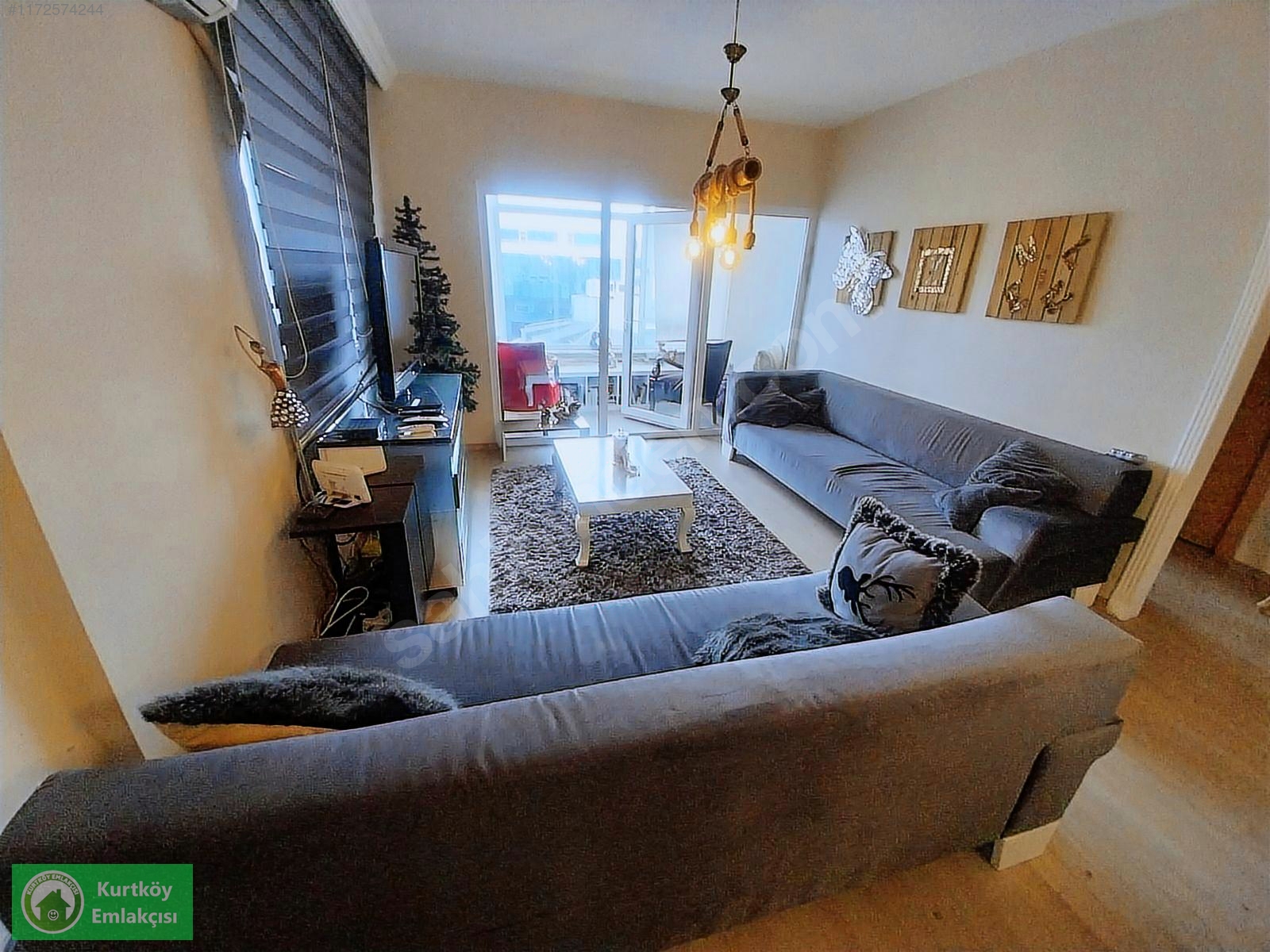İçerenköy'de Bostancı Köprüsüne Yakın Eşyalı Kiralık 2+1 Daire