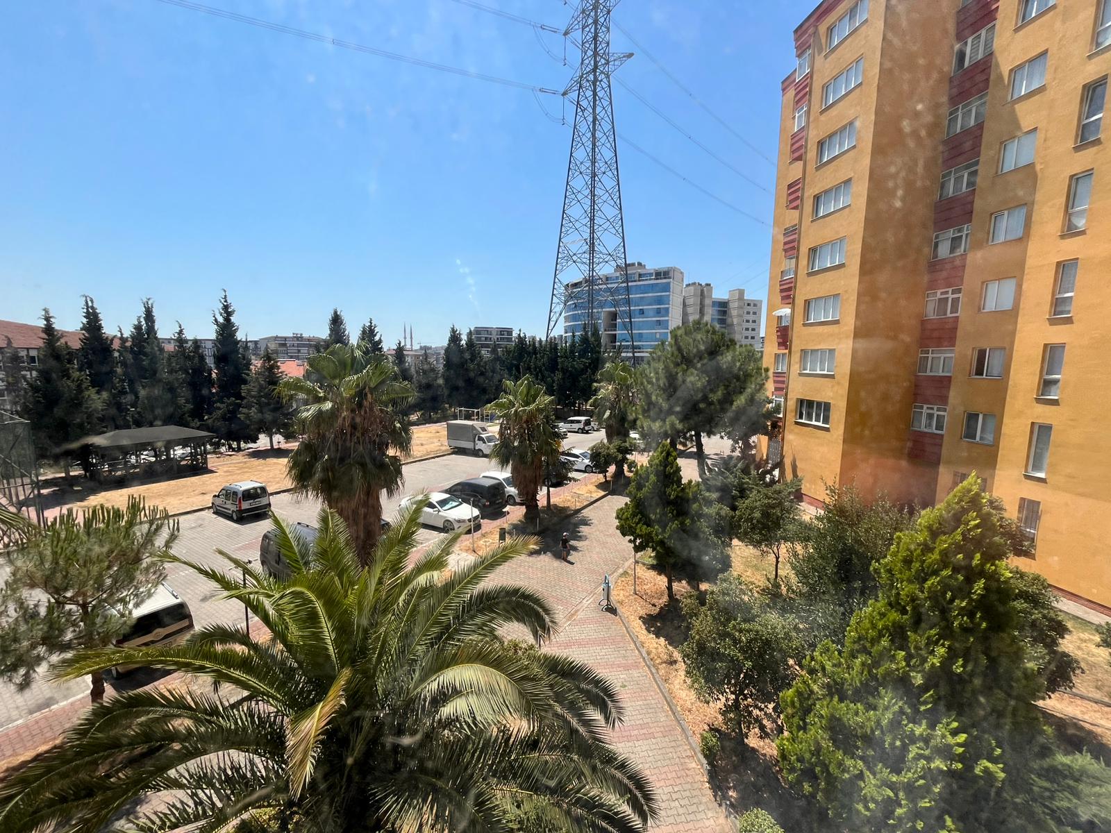 İstanbul Pendik Karabük Sitesinde Satılık 3+1 Daire