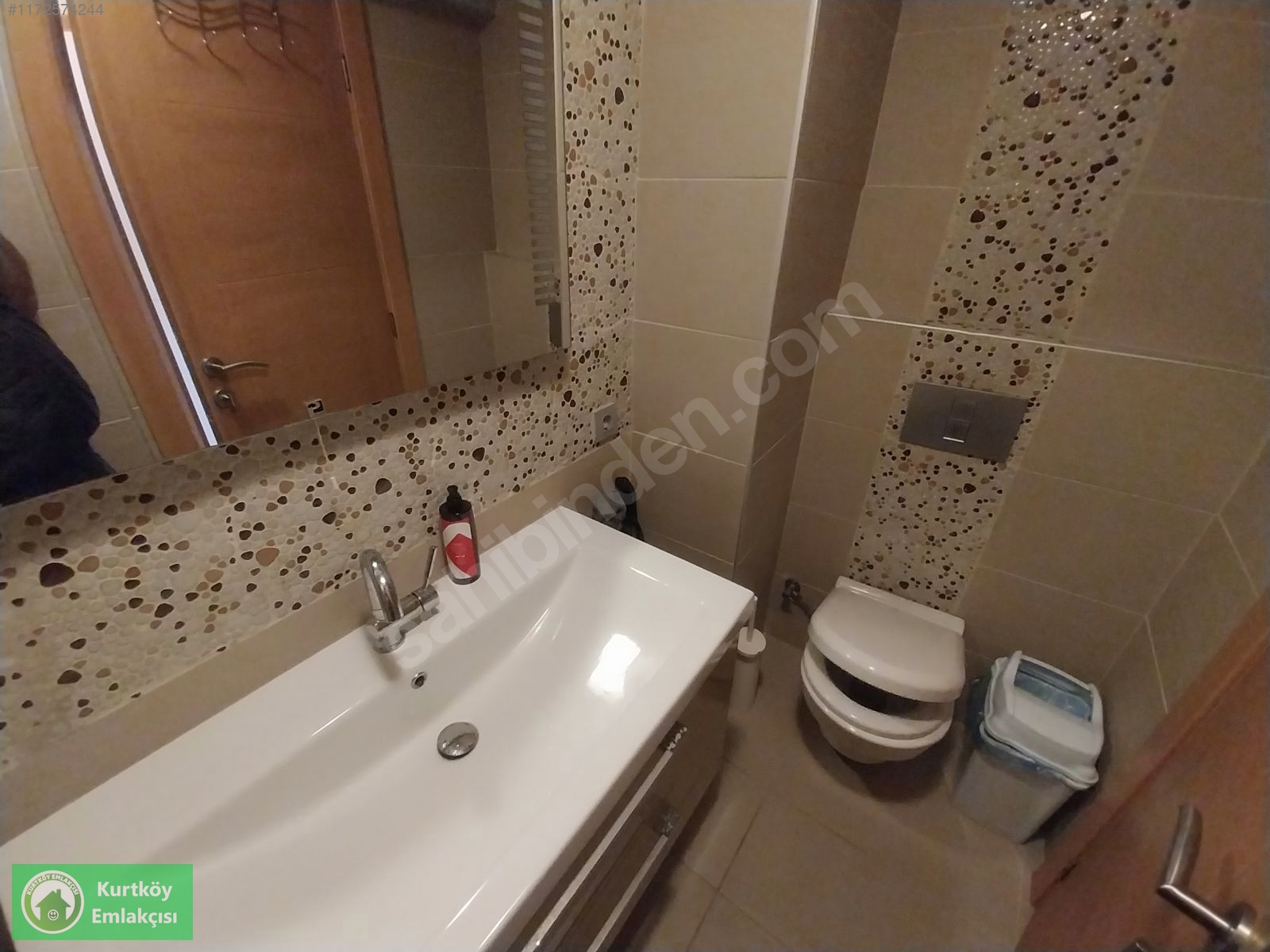 İçerenköy'de Bostancı Köprüsüne Yakın Eşyalı Kiralık 2+1 Daire