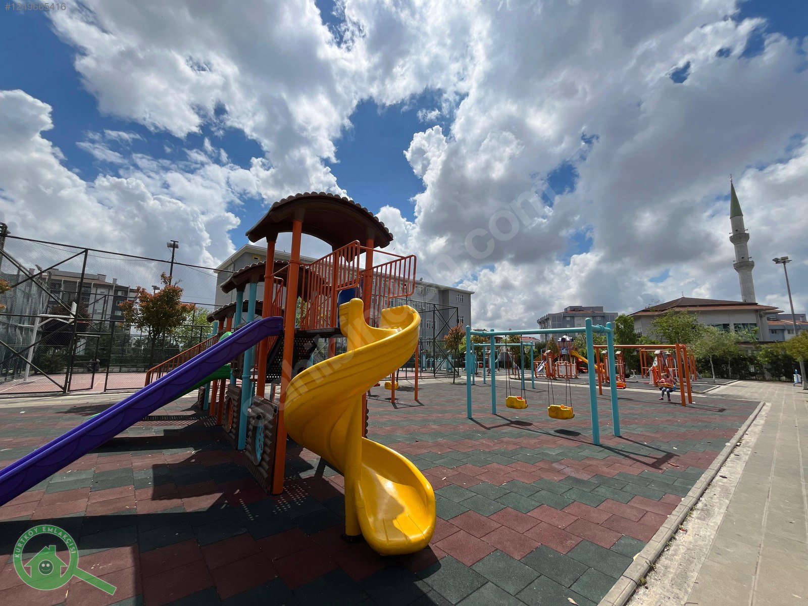 İstanbul Pendik Sülüntepe Toki Konutlarında Satılık 2+1 Daire