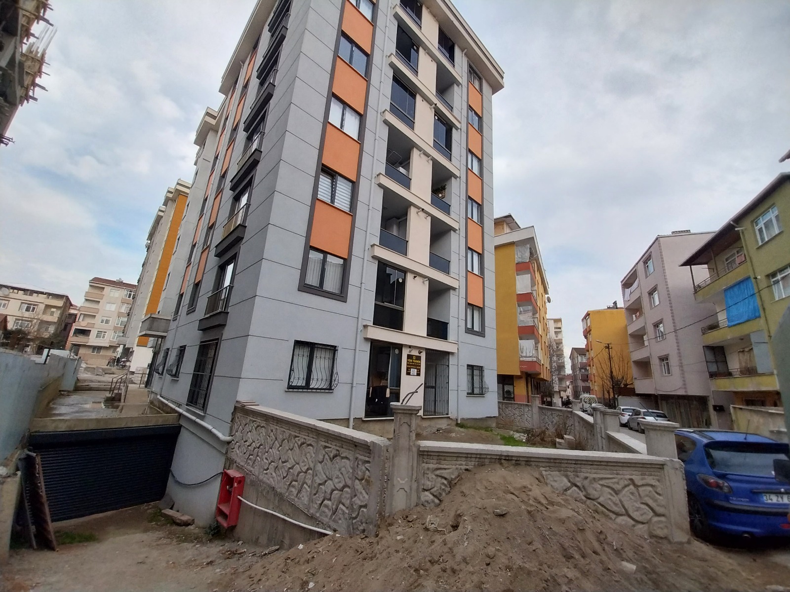 Pendik Çamçeşme'de Satılık 2+1 Daire