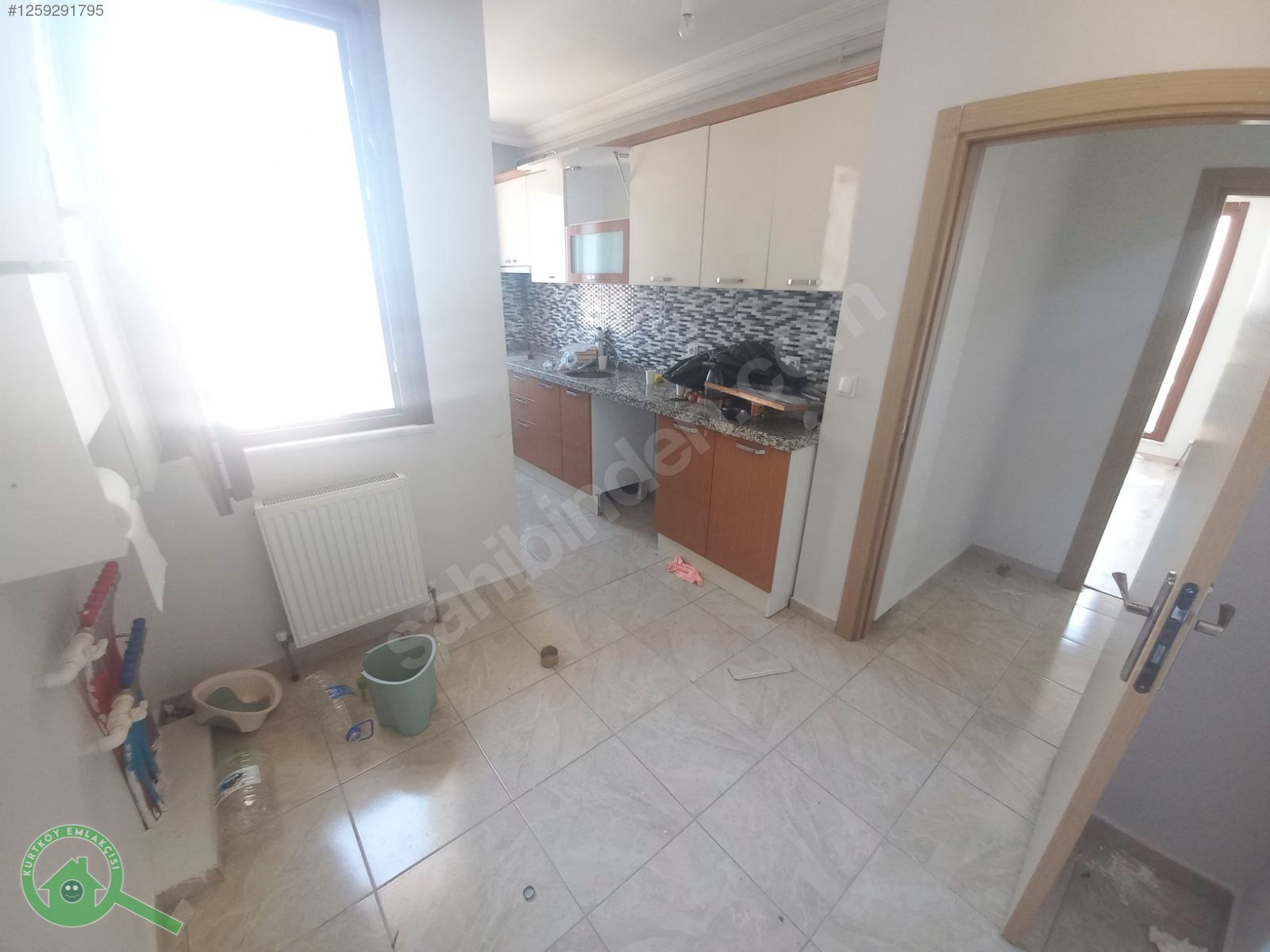 Sultanbeyli Yavuz Selim'de Kapalı Otoparklı 3+1 Kiralık Daire