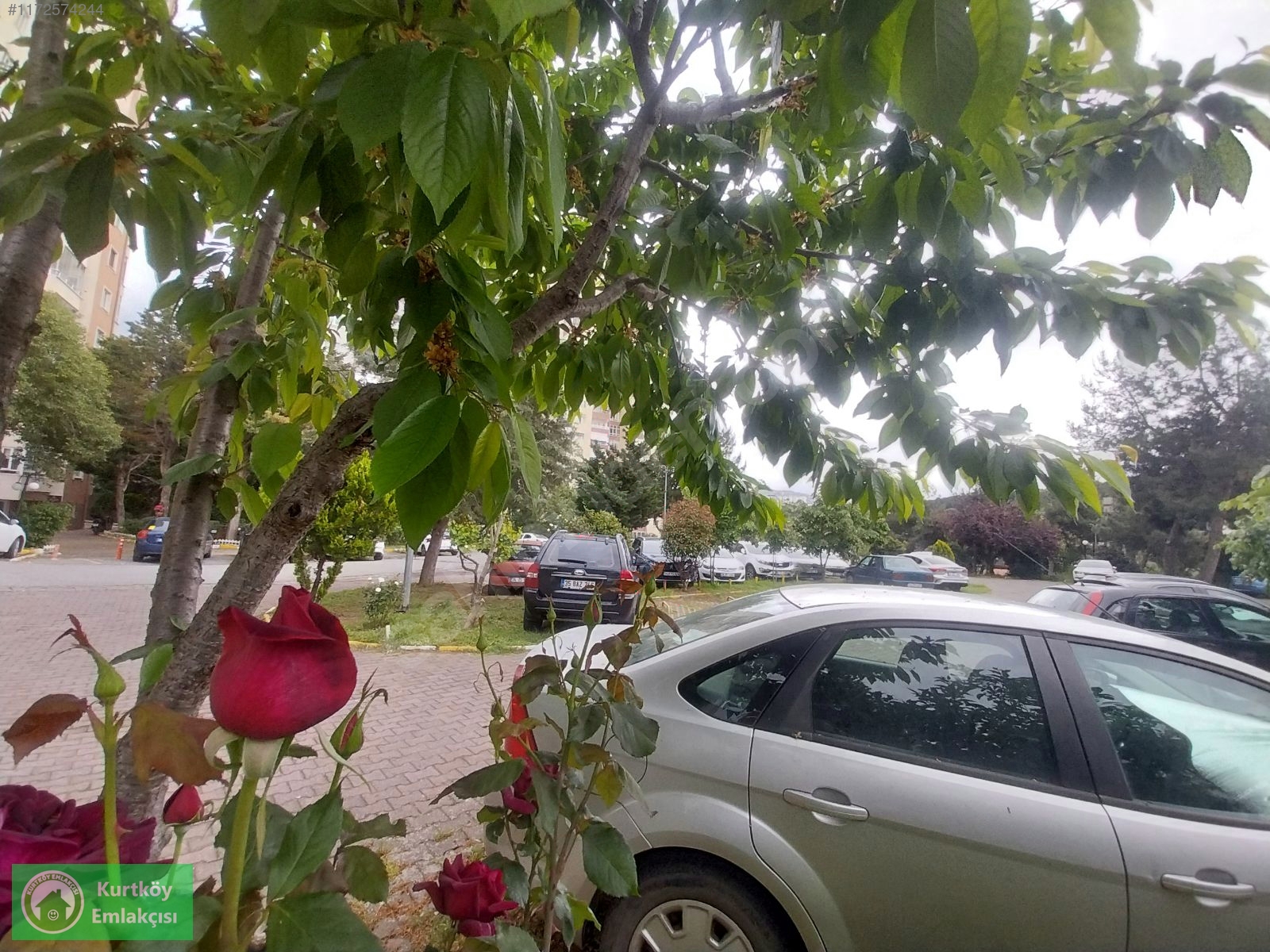 İçerenköy'de Bostancı Köprüsüne Yakın Eşyalı Kiralık 2+1 Daire