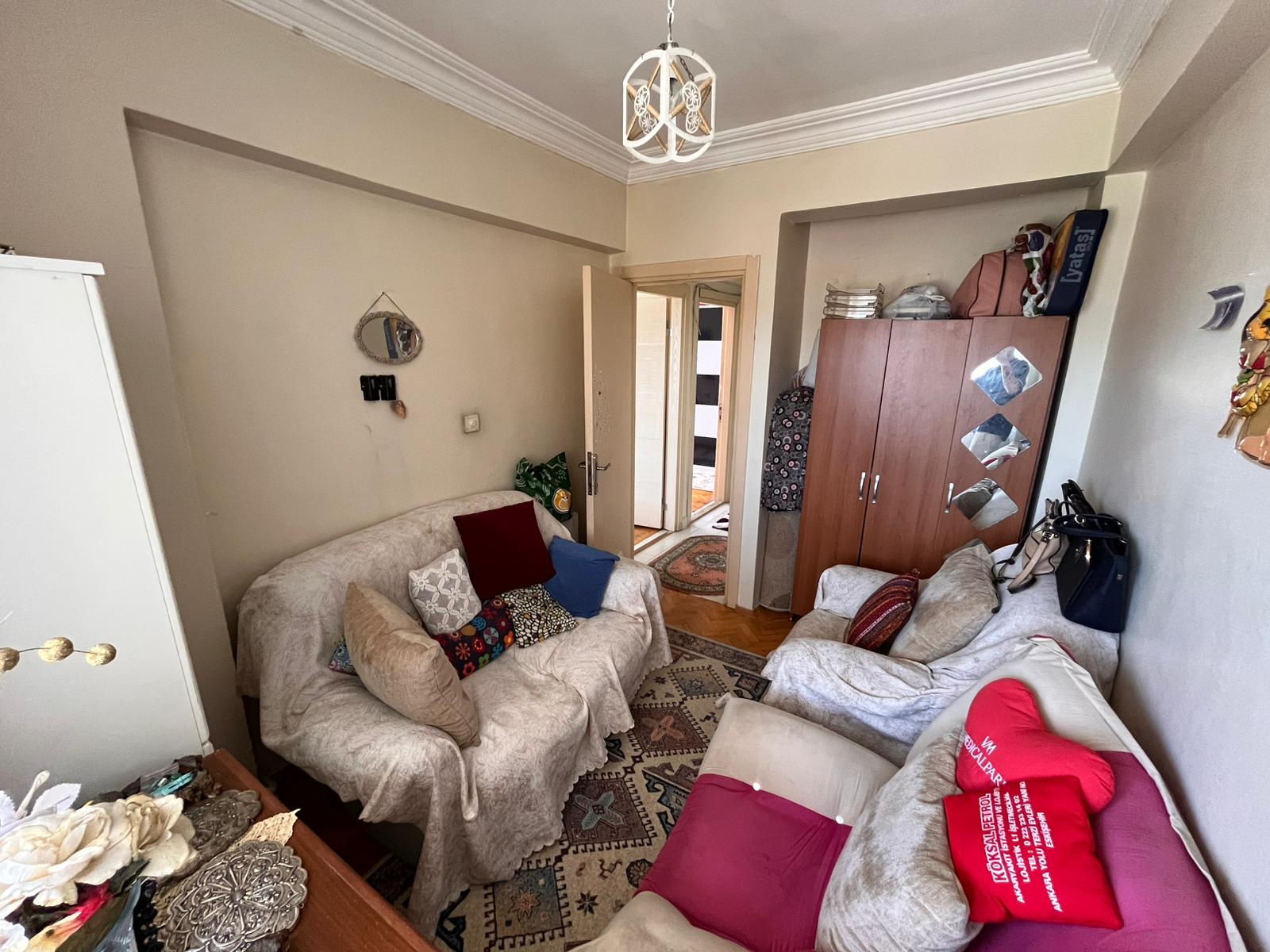 İstanbul Pendik Karabük Sitesinde Satılık 3+1 Daire