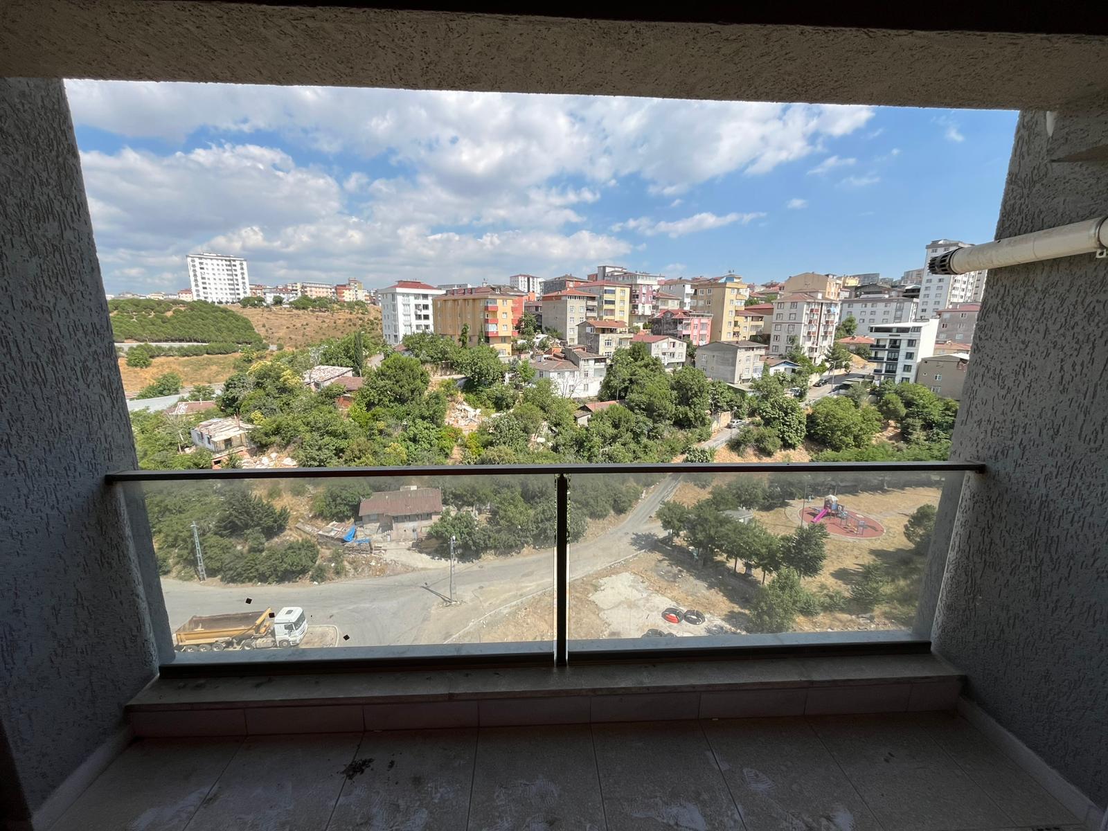 Pendik Fatih Mahallesi Göktürk Konutları Kiralık 3+1 Daire 