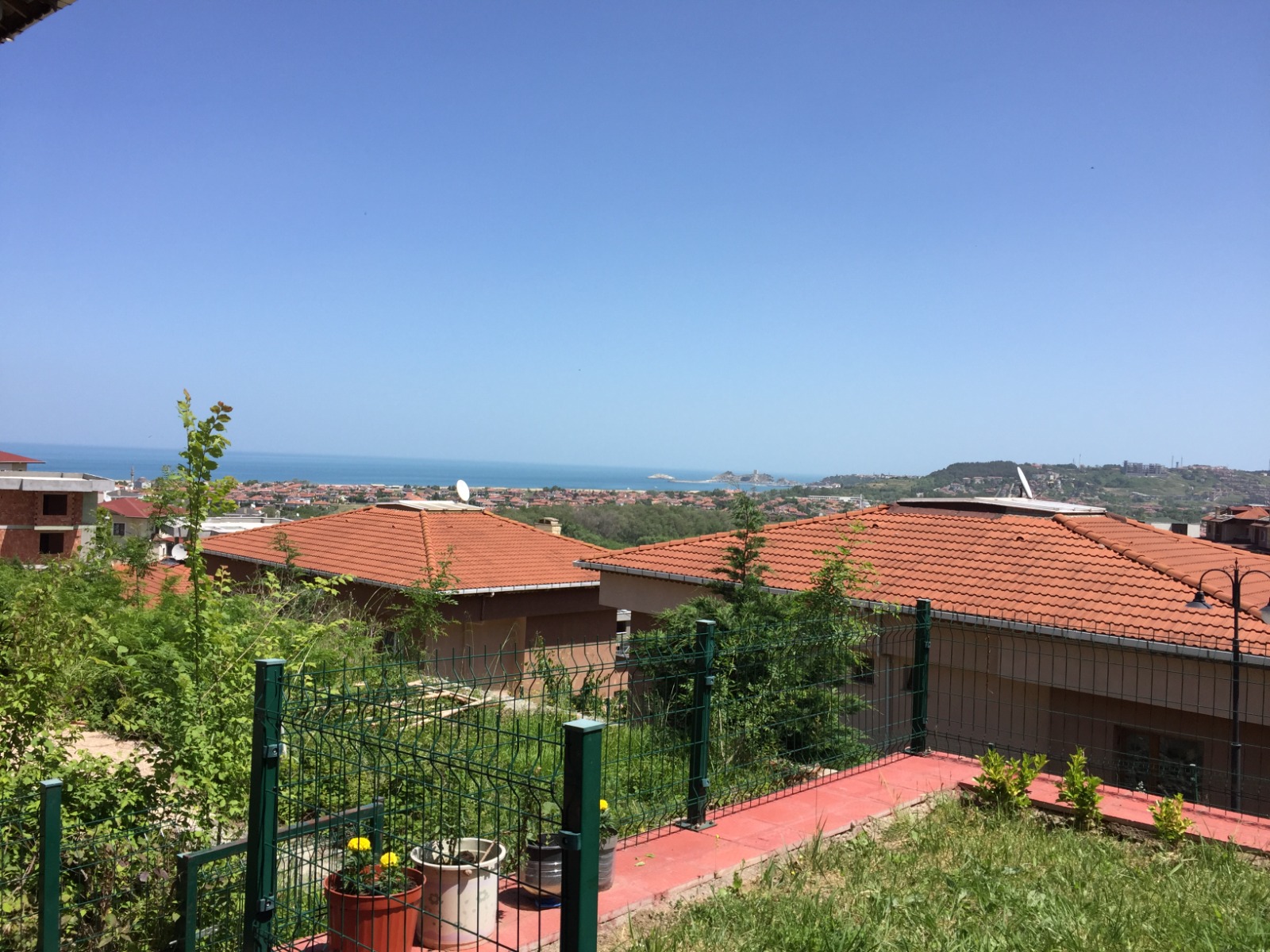 Villa for Sale in a Complex with Sea View and Pool in Şile Meşrutiyet